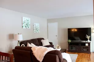 538 Andria Ave, Hillsborough Township, NJ 08844 - Photo 3