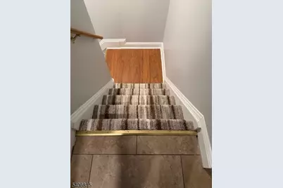 664 Amboy Ave #2, Woodbridge Township, NJ 07095 - Photo 3