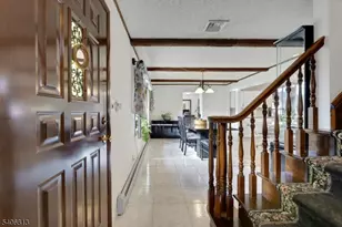 4 Highfield Ct, Wayne, NJ 07470 - Photo 7