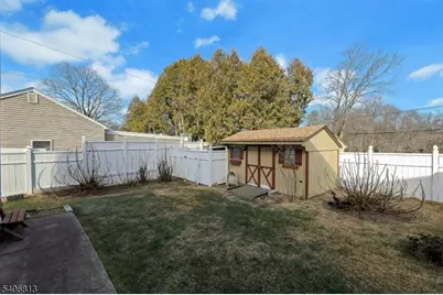 4 Highfield Ct, Wayne, NJ 07470 - Photo 29