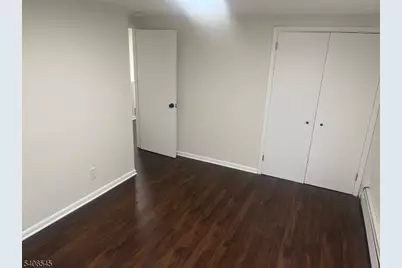 1762 E 2nd Street, Scotch Plains Township, NJ 07076 - Photo 9