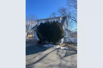 1762 E 2nd Street, Scotch Plains Township, NJ 07076 - Photo 3