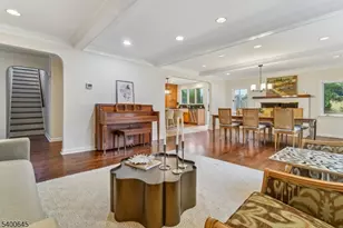 10 Edwards Pl, Millburn, NJ 07078 - Photo 7