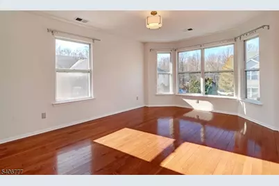 2 Katie Ct, East Hanover Township, NJ 07936 - Photo 7