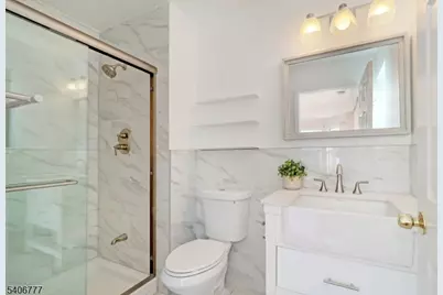 2 Katie Ct, East Hanover Township, NJ 07936 - Photo 9