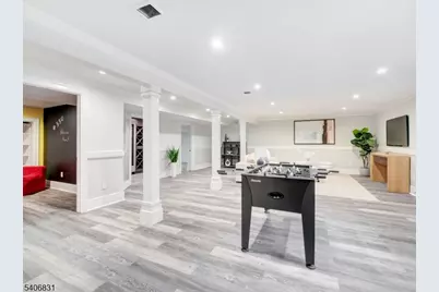 330 Hartshorn Dr, Millburn Twp., NJ 07078 - Photo 39