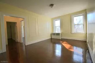 148 Chancellor Ave, Newark, NJ 07112 - Photo 1