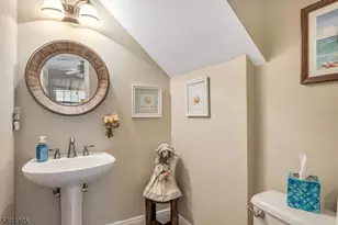 62 Witherspoon Ct, Morris Township, NJ 07960 - Photo 9