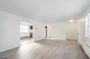 322 Richard Mine Rd, Rockaway Township, NJ 07885 - Photo 9