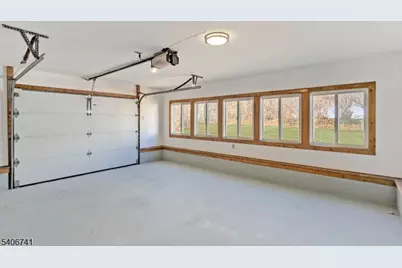 344 Maplewood Ave, Clifton, NJ 07013 - Photo 15