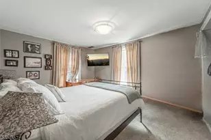 419 Olive St, Branchburg Township, NJ 08853 - Photo 27