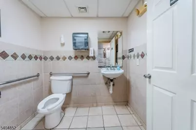 419 Olive St, Branchburg Township, NJ 08853 - Photo 15