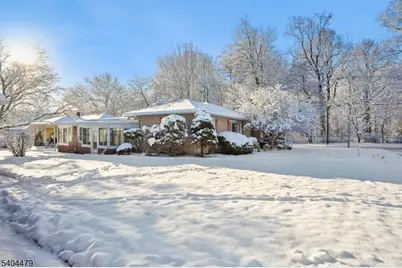 28 Shunpike Rd, Summit, NJ 07901 - Photo 3