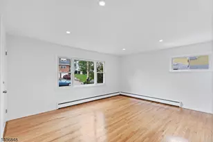 12 Stanchak Ct, Clifton, NJ 07014 - Photo 7