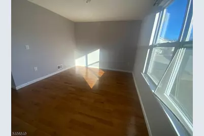 262 2nd Ave, Newark, NJ 07107 - Photo 7