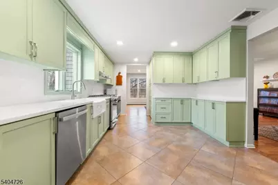 25 Morris Ave, Riverdale, NJ 07457 - Photo 5