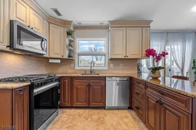 62 Longfield Dr, Hillsborough Township, NJ 08844 - Photo 13