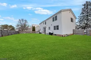 62 Longfield Dr, Hillsborough Township, NJ 08844 - Photo 41