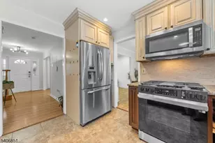 62 Longfield Dr, Hillsborough Township, NJ 08844 - Photo 15