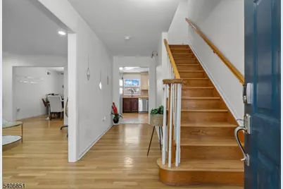 62 Longfield Dr, Hillsborough Township, NJ 08844 - Photo 5