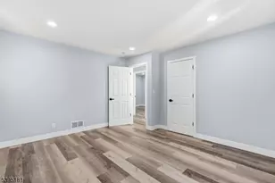 1707 Burnet Ave, Union Township, NJ 07083 - Photo 11