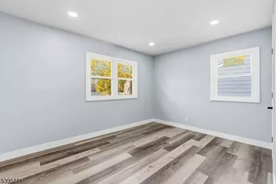 1707 Burnet Ave, Union Township, NJ 07083 - Photo 13