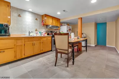 20 Bergen Ave, North Arlington, NJ 07031 - Photo 7