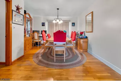 20 Bergen Ave, North Arlington, NJ 07031 - Photo 3