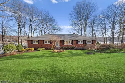 347 High Crest Dr, West Milford, NJ 07480 - Photo 5