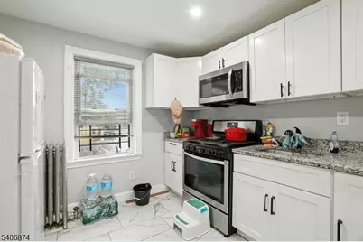 97 Hopkins Pl, Irvington, NJ 07111 - Photo 19