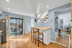 107 Bluebird Dr, Hillsborough Township, NJ 08844 - Photo 11