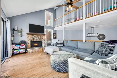 107 Bluebird Dr #1A, Hillsborough Township, NJ 08844 - Photo 3