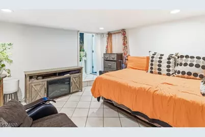 65 Cambridge St, East Orange, NJ 07018 - Photo 7