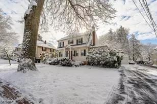 141 Eagle Rock Ave, Roseland, NJ 07068 - Photo 3