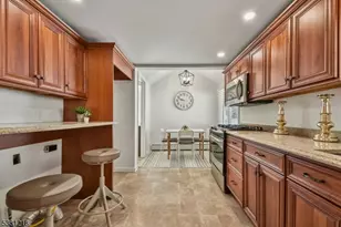 6 Cold Hill Rd, Mendham Township, NJ 07945 - Photo 9