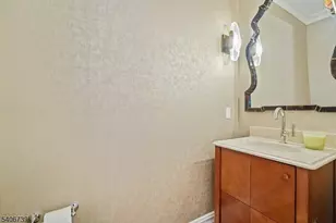 14 Euclid Ave, Summit, NJ 07901 - Photo 9