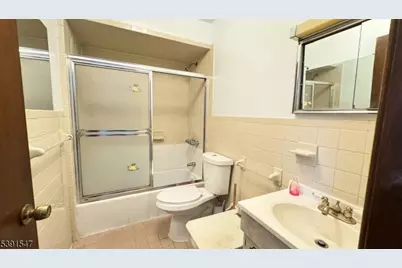 324 Court St, Elizabeth, NJ 07206 - Photo 3