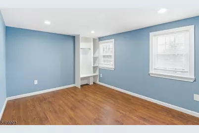 328 Hawthorne St, Orange, NJ 07050 - Photo 21