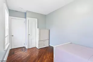 328 Hawthorne St, Orange, NJ 07050 - Photo 15