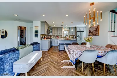 86 Burnside Pl, Wanaque, NJ 07420 - Photo 5