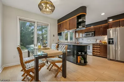 22 Moran Rd, West Orange Township, NJ 07052 - Photo 9