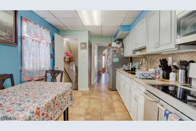 836 Livingston Rd, Elizabeth, NJ 07208 - Photo 11