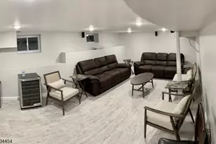 230 Linden Rd, Wayne, NJ 07470 - Photo 11