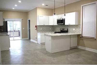 16 Sayre St, Elizabeth, NJ 07208 - Photo 3