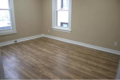 16 Sayre St, Elizabeth, NJ 07208 - Photo 17