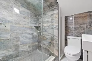 16 Sayre St, Elizabeth, NJ 07208 - Photo 25