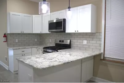 16 Sayre St, Elizabeth, NJ 07208 - Photo 7