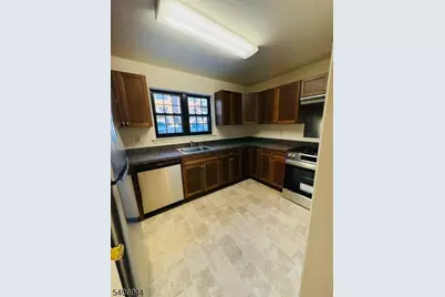 181 Long Hill #I-2, Little Falls Township, NJ 07424 - Photo 3