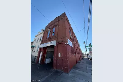 71 Wayne Ave, Paterson, NJ 07522 - Photo 1