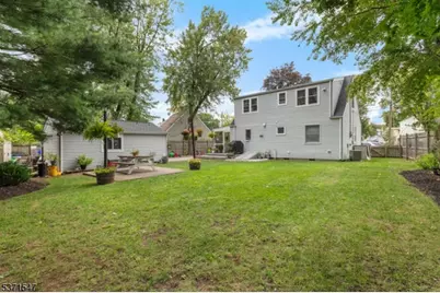 38 Wanaque Ave, Wanaque, NJ 07420 - Photo 27